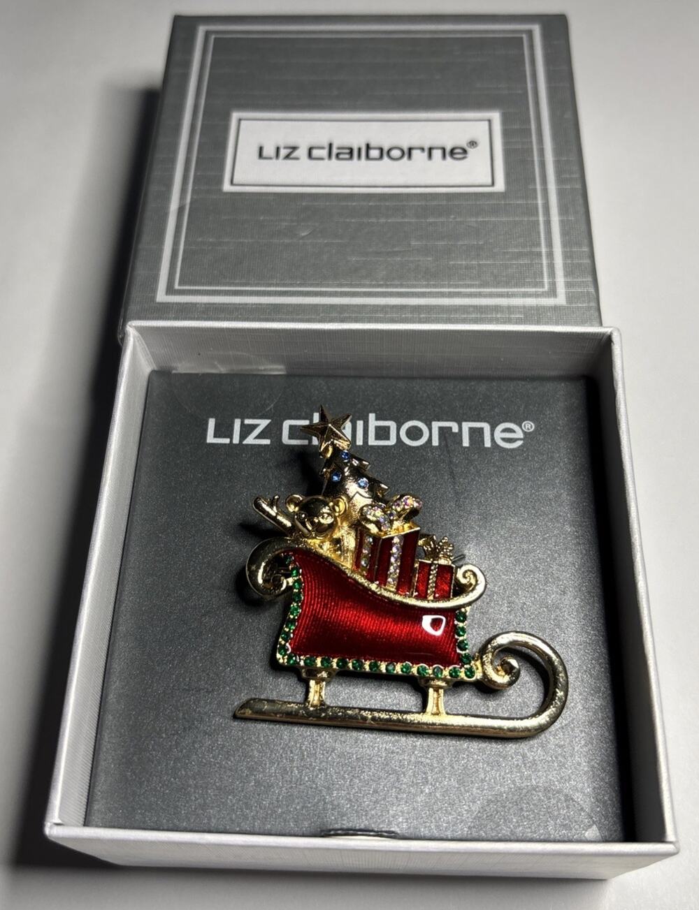 Liz Claiborne Christmas Sleight With Packages Brooch Pin New In Box Red Gold
